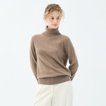 [신세계백화점]캐시미어 100 베이직 피튜니아 터틀넥 풀오버 (UFKKTN340C-L/BROWN)