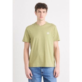 칼빈 클라인 진스 배지 30S 클래식 티 - 기본 티셔츠 삼나무 6769591 144387352