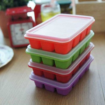 말랑한 실리콘 12구 아이스 트레이 1P 얼음 냉동 통 냉동실얼음통 얼음보관통 실리콘왕얼음틀