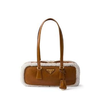 25 FW 프라다 미디엄 시어링 가죽 토트 백 1BB124VDVZ2CTT TP435981811