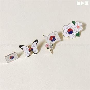 태극기 뱃지 무궁화 뱃지 금속 나비 삼일절 기념품 무궁화브로치