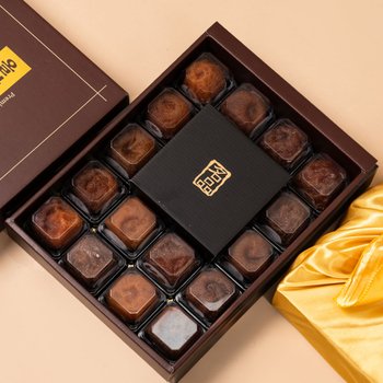 [SSG상품권증정이벤트][바로배송/보자기무료포장]올바른감 흑곶감 반건시 과일선물세트(중대과16입 800g내외)