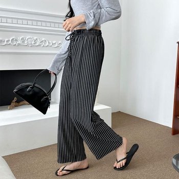 [오노마] ONM 욘데 스트라이프 쿨 찰랑 통바지 USD-240413 (15187939)