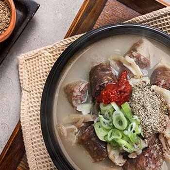 제대로 담은 홍반장 토종 순대국 700g 8팩