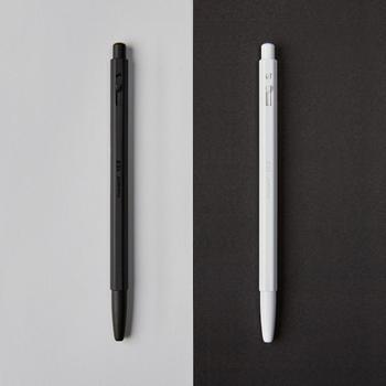 모나미 볼펜 무료각인 서비스 신청가능 153 블랙 화이트 0.7mm