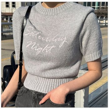 탐스 레터링 자수 반팔 니트