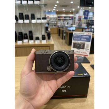 파나소닉 루믹스 LUMIX S9 풀프레임 미러리스 카메라 키트
