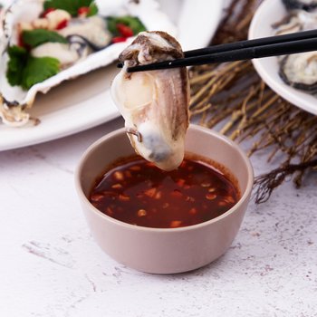 [맛딜]당일조업 통영 산지직송 신선한 깐 <b>생굴</b> <b>1kg</b>  (가열 후 섭취권장)