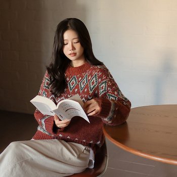 모네로아 노르딕 자가드 니트_54KN1224