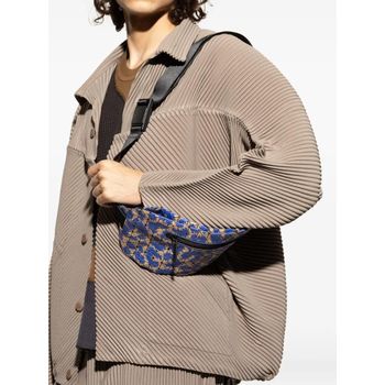 [해외] 25 FW 바오 바오 이세이 미야케 바톤 애플 벨트 백 BB59AG421 TP443701771 147119411