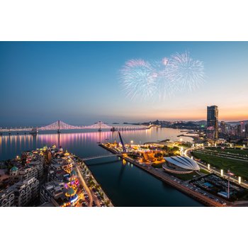 [밤출발][프리미엄]대련 3일 NO옵션 시내중심5성월드체인호텔 핫플레이스동방수성 트램탑승 연화산 전망대+전동열차 야시장 전신마사지 특식3회