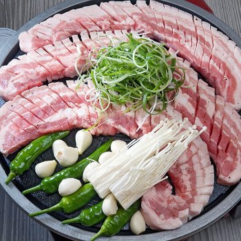 삼삼한 냉장 이룸한돈 벌집 미박삼겹살500g 2팩총1kg구이용(진공포장)