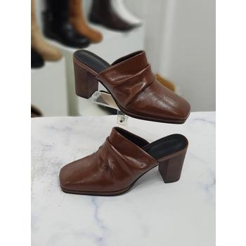 한슈 세이브존09 가죽 셔링 장식여성 뮬 블로퍼 슈즈 8.3cm HS567125il (S21895857)