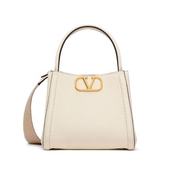 발렌티노 가라바니 올타임 레더 스몰 토트 백 75867352