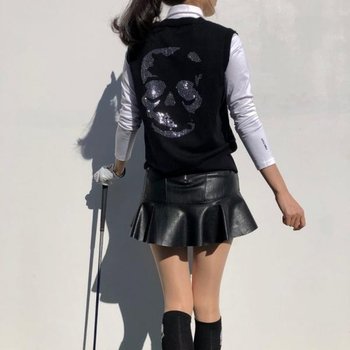로로얼로이 여성골프조끼 홀리데이 스컬 브이넥 베스트 골프 니트조끼 라운딩룩 CA2194189