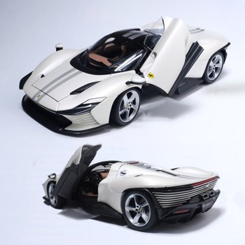 MAY TAT TOY PRODUCT FTY., Ltd 브라고 1:18 페라리 데이토나 SP3 Daytona 펄화이트 하이퀄리티 자동차 모형 합금 다이캐스트