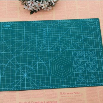 (위메프) 커팅매트A4 고무매트 작업매트 고무깔판 데 커팅매트 고무매트 데스크패드