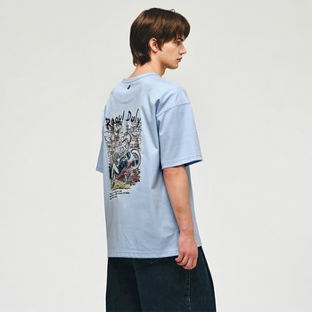 [신세계백화점]컬렉션 마드리갈 아트워크 티셔츠 라이트블루 BI3TS344LB