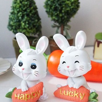 행복한 당근 토끼 2P세트 미니어처 앉은인형 장식인형-WE10966