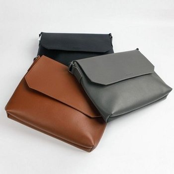 크로스백 서류 출퇴근용 포인트 노트북 가방 (3KMgM)