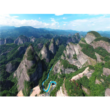 [천하제일산수+트레킹] 계림/양삭+팔각채 5일 (5성급/용적제전/인상유삼저) BCP800LJ5T