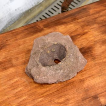 석부작용 화산석 (2호.중) 약 15cm