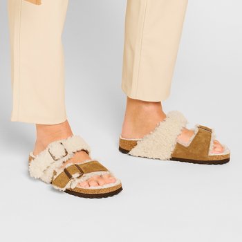 [해외] 버켄스탁 아리조나 테디 스프라이트 털 슬리퍼 밍크 1025541/1025564