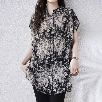 [퀸이즈] [110까지]덴바 오버핏 캡소매 플라워 나염 블라우스