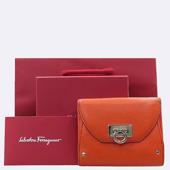 [중고] 고이비토 페라가모 간치니 은장 반지갑 K1741FE