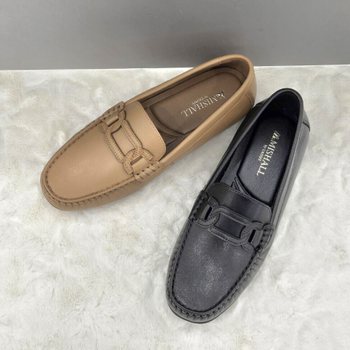 띠장식 클래식 여성 로퍼 X2HF52GD03 CAMEL BLACK 3DC_JJ