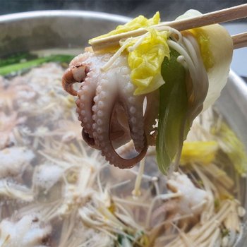[풀구성] 새조개 쭈꾸미 샤브샤브 세트 (홍합 1kg+야채+칼국수+초장+육수)