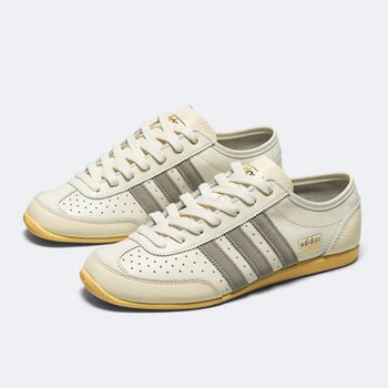 [해외] 아디다스 재팬 데콘 화이트 실버 페블 JQ8409