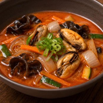 얼큰한 해물 짬뽕 탕 600g 조개 짬뽕 건면 짬뽕 국물 안주 불맛짬뽕 간단한 술안주 (52305328)