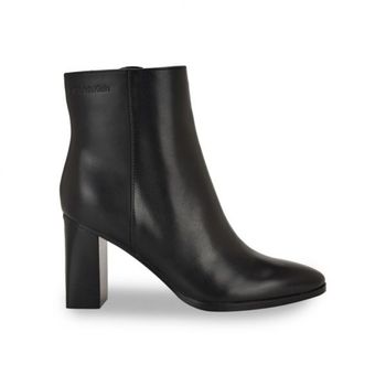 [해외] 캘빈클라인 7.5cm 데지 레더 앵클 부츠 블랙 여성