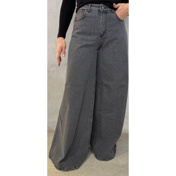 [해외] 25FW GOD SAVE DENIM 데님 팬츠 3879 J120G176 Black