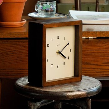 /아이노비아 오르미 레트로 미로클락 무소음 벽걸이 추시계