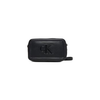 [해외] CALVIN KLEIN 캘빈클라인 카메라백 LV04F3220G