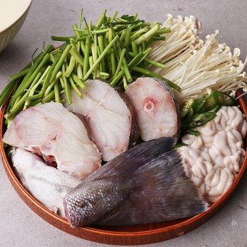 국내산 생대구탕 밀키트 (4인분/10분) 시원한 지리대구탕 캠핑밀키트