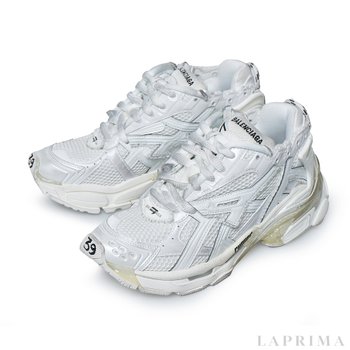 발렌시아가 남성 러너 스니커즈 677403-W3RB1-9000