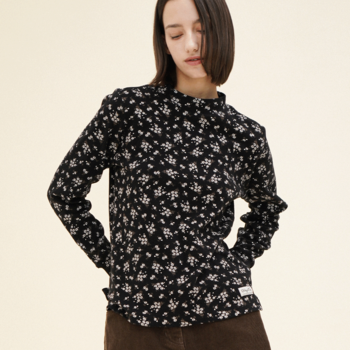 [신세계백화점]하프터틀 스웨트셔츠 (플라워 냅핑) 블랙 244603FBK