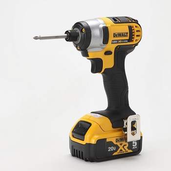 충전 임팩 드라이버 DCF885P2-KR