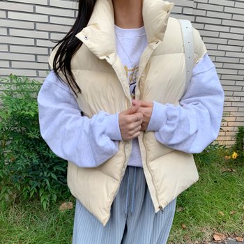 알쿠와 오리털 패딩조끼