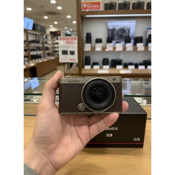 파나소닉 루믹스 S9 LUMIX 바디 다크 실버 풀프레임 미러리스 SLR DCS9S