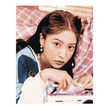 아트박스/하비스스퀘어 레드벨벳 예리 보석십자수 캔버스 40x50cm