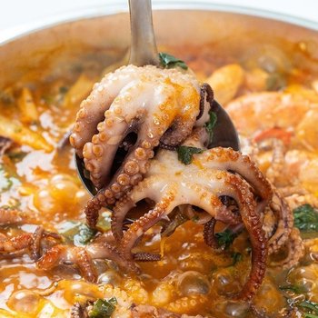 대도수산 매콤한 통 낙지전골 캠핑 밀키트 1.5kg